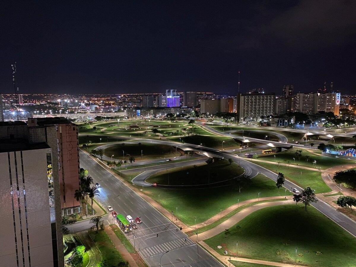 Flat Encantador No 11º Com Vista Pra Torre De Tv Brasília Exterior foto